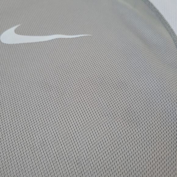 Nike T Shirt Mens Large XL Casual Short Sleeve Regular Fit Stretch Lightweight - Picture 5 of 7